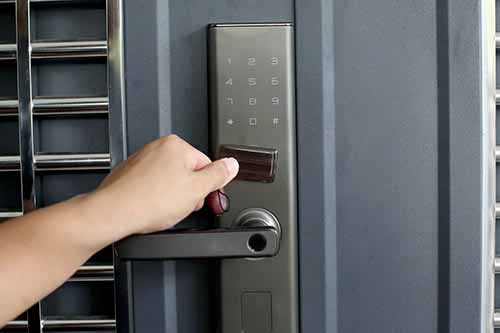 Hialeah Commercial Locksmith